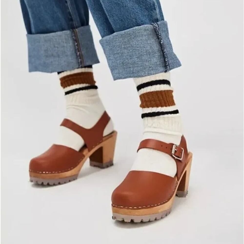 MIA Abba Mary Jane Swedish Clogs Tan Leather Wooden Made in Europe EU 40